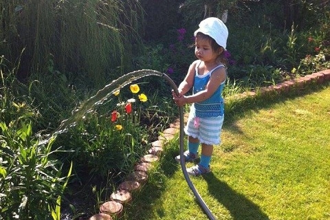 Hoạt động thể chất ngoài trời, vitamin tốt nhất cho trẻ khỏe mạnh