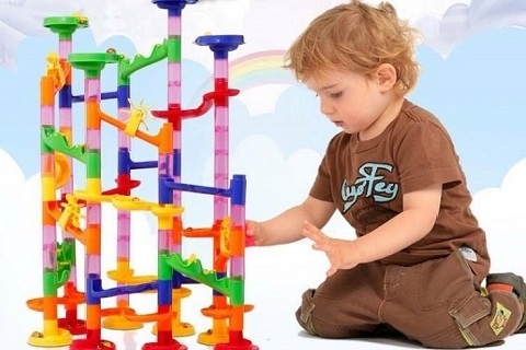 Hoạt động vui chơi ở trẻ em - Phần 2