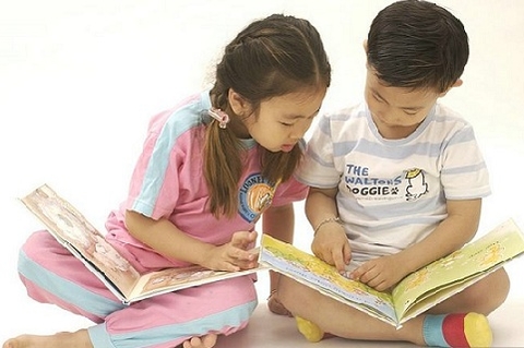 Hoạt động vui chơi ở trẻ em - Phần 3