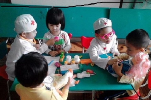 Lợi ích của đồ chơi đóng vai, hướng nghiệp