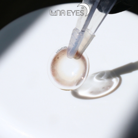 (Luna Eyes) E101 BROWN - size vừa