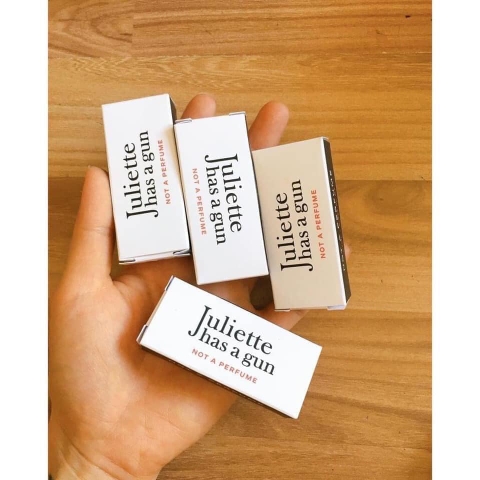 Vial mẫu thử nước hoa nam nữ toàn mùi hot ( dạng xịt)