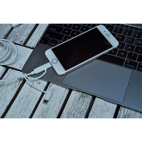 Cáp 3 trong 1 Micro-Lightning-Type C 1.2m C11UBX3CFWH4 - Trắng
