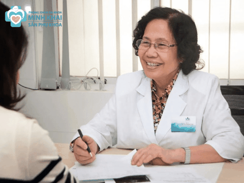 10 bác sĩ sản phụ khoa hàng đầu tại Việt Nam
