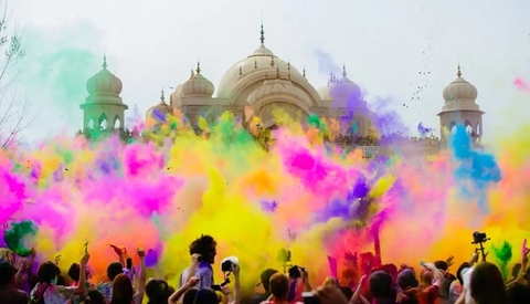 Trải Nghiệm Lễ Hội Holi Tại Ấn Độ: Bùng Nổ Sắc Màu Và Văn Hóa