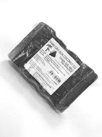 1KG THAN GÁO DỪA COCONUT CO – 1KG THAN KHÔNG KHÓI BBQ HÌNH LỤC GIÁC 4VIÊN/KG
