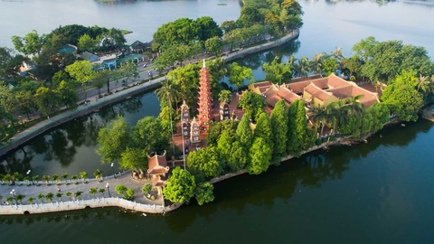 05 DAYS DISCOVERING AWESOME VIETNAM  HANOI – HA LONG BAY – NINH BINH 
