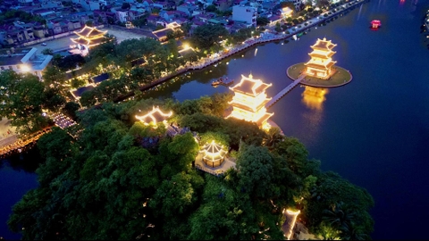 HOA LƯ - TAM CỐC - HANG MÚA - BÁI ĐÍNH - TRÀNG AN 2 NGÀY 1 ĐÊM