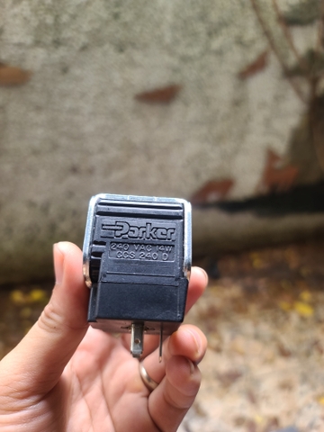 CCS 240 D Parker Valve Điện Từ Solenoid 240VAC 14W