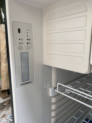 Tủ Lạnh Thủy Dometic CoolMatic CRX 140