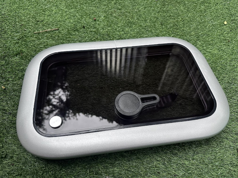 Cửa Nóc Nhôm, KÍNH Acrylic , Kích Thước trong 260x343mm, ngoài 408x625mm, MÃ BS-0089AA02, hàng mới 100%