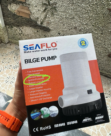 Bơm Nước Lườn Không Tự Động, Lưu Lượng 2000 Gallon/ giờ, Điện 12V Cho Tàu Thuyền Cano