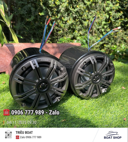 Cặp Loa Treo 6.5 Inch màu Đen Có Bao gồm Loa KICKER 45KM654L công suất RMS 200W,  Chất Liệu Inox Sơn Đen