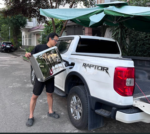 Thùng Xăng Dự Phòng Inox, Chất Liệu Thép Không Gỉ Inox 304, Dung Tích 70L, Kích Thước 495x350x530mm, Mã S80308-70L