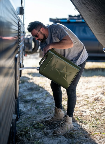 Thùng Xăng Dự Phòng Đựng Dầu Bằng Sắt 20L , Dày 1mm, Nặng 3.8Kg Siêu Cứng, Kích Thước 44x35x16cm, Thùng Sắt đựng xăng dầu bền bỉ an toàn