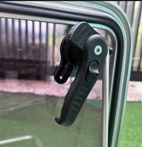 Cửa Nóc Khung Nhôm, Kính Acrylic, Kích Thước trong (442x442)mm, ngoài (507x507)mm, Mã: BS0095AA44, Dùng cho Tàu Thuyền, Không Hiệu, Hàng mới 100%