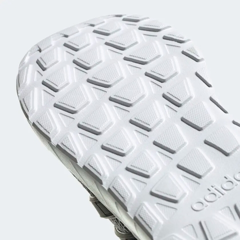 Giày sneaker Adidas Questar Flow 