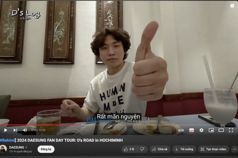 Daesung (BIGBANG) với hàng loạt biểu cảm đáng yêu khi thưởng thức món ăn tại nhà hàng Tân Hải Vân