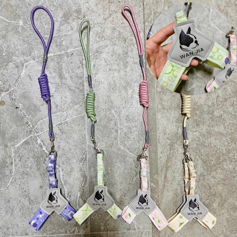 Dây dắt tròn kèm yếm bảng to họa tiết hoa quả 1.0cm