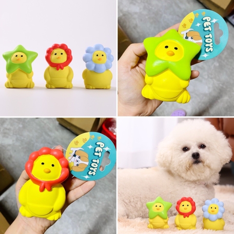 Đồ chơi cao su động vật - vịt đeo khăn 8.5cm