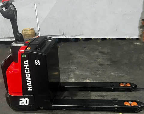 5 sai lầm phổ biến khi bố trí lối đi kho khiến xe nâng tay kém hiệu quả