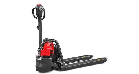 xe-nang-tay-la-thiet-bi-thiet-yeu