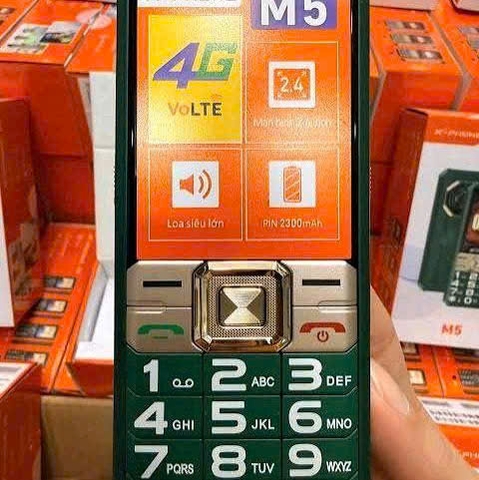 Điện thoại Goly M5 4G Volte pin 2300mAh loa to, chữ to,bàn phím lớn, đèn pin siêu sáng