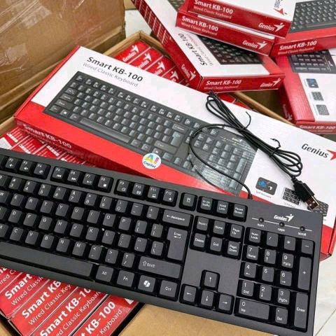 Bàn phím cổ điển có dây Genius Smart KB-100 dành cho máy tính