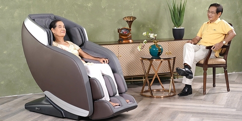 3 tiêu chí khi chọn ghế massage cho người già