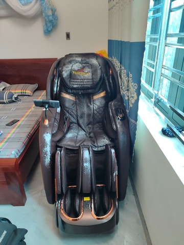 Bảo dưỡng - bảo trì định kì siêu phẩm FJC - 888 - Bệnh Viện Ghế Massage - Chuyên Sửa Chữa Ghế Massage Các Loại. Mọi thông tin chi tiết xin vui lòng liên hệ: Hotline: 058 699 9222 : 0971725925 : 0888 65 8888