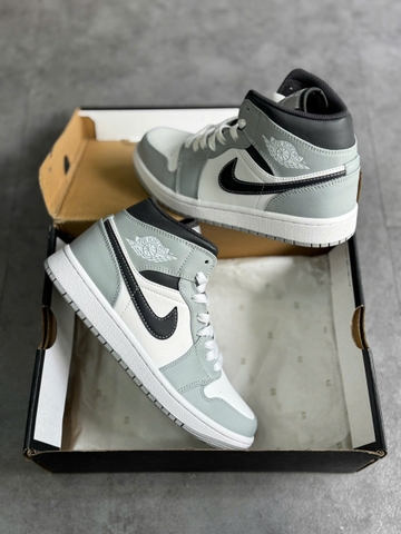 ( Chính Hãng ) Giày Nike Air Jordan 1 Mid ‘Light Smoke Grey’ 554724-078