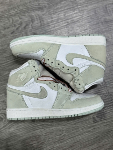 (CHÍNH HÃNG) Giày Jordan 1 Retro Mid OG in Seafoam Green CD0461-002