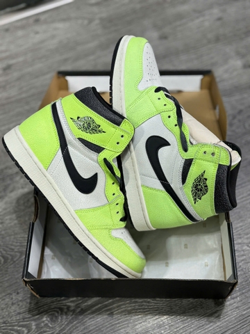 (CHÍNH HÃNG) Giày Air Jordan 1 Retro High OG Visionaire 555088-702