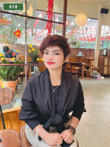 Number 618: MASSAGE SERVICES AT HOME AND HOTEL IN DA NANG (VIETNAM)