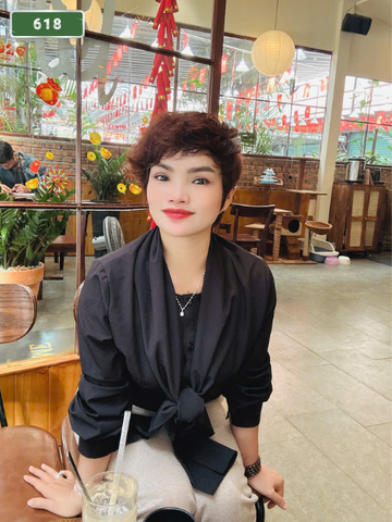 Number 618: MASSAGE SERVICES AT HOME AND HOTEL IN DA NANG (VIETNAM)