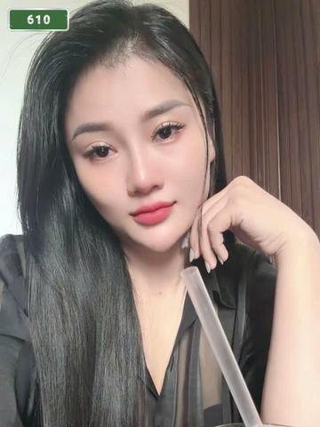 Number 610: MASSAGE SERVICES AT HOME AND HOTEL IN DA NANG (VIETNAM)