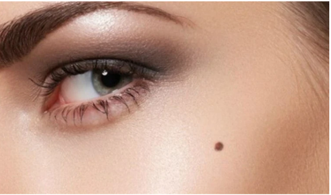 Vị Trí Nốt Ruồi Trên Mặt Nữ Và Bí Mật Tính Cách, Vận Mệnh Ít Ai Biết