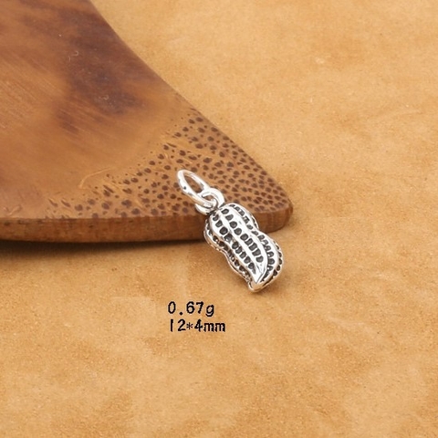 Mặt treo củ đậu 12*4mm