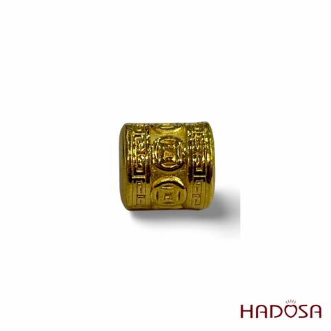 Charm vàng lu thống 10x10mm vàng 24K 0.365 chỉ
