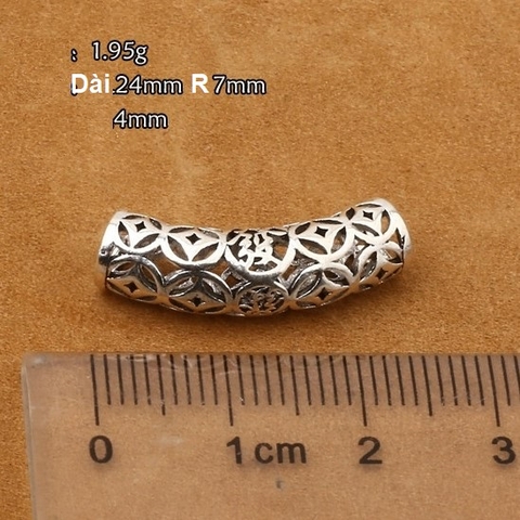 Ống xỏ kim tiền charm bạc 24x7mm