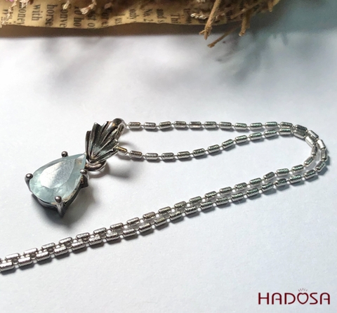 Mặt dây chuyền đá Aquamarine bạc 925