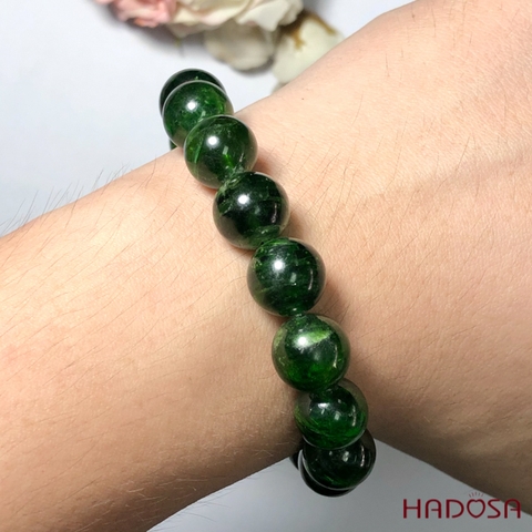 Vòng đá Diopside 12mm cao cấp chuẩn 3A Hadosa