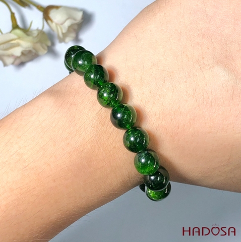 Vòng đá Diopside 10mm cao cấp chuẩn 6A Hadosa