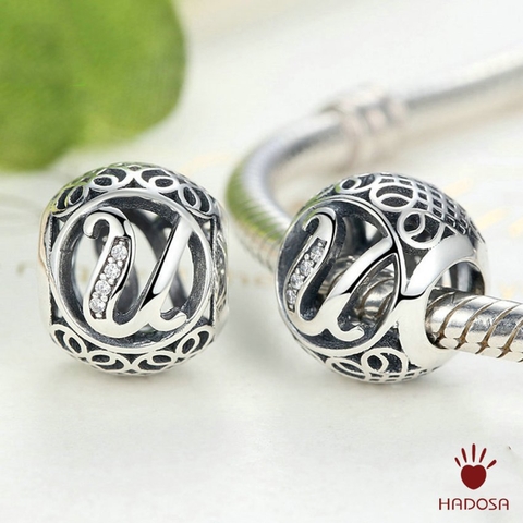 Charm chữ U