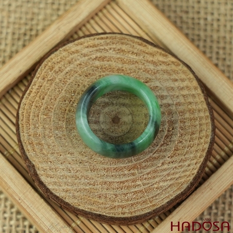 Nhẫn Ngọc Cẩm Thạch xanh đậu điểm lí ni 17