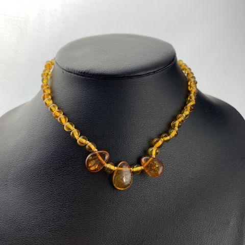 Vòng cổ Hổ phách Baltic cho em bé