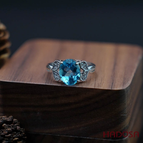 Nhẫn Topaz Swiss 8*10mm bạc 925