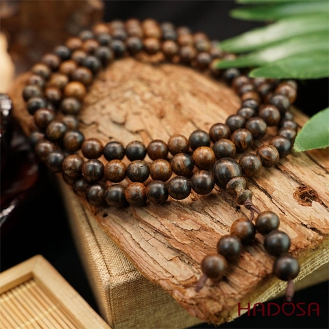 Vòng trầm hương 108 hạt 8mm Indo
