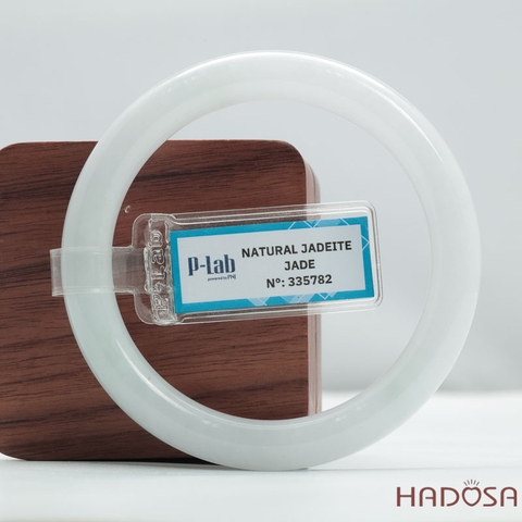 Vòng Ngọc Phỉ Thúy Bạch Ngọc Bản Tròn 54