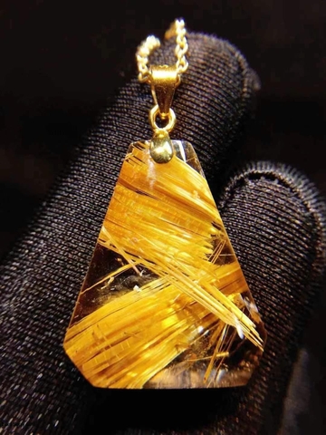 Mặt dây chuyền Thạch Anh Tóc Vàng VIP 19x23x7mm